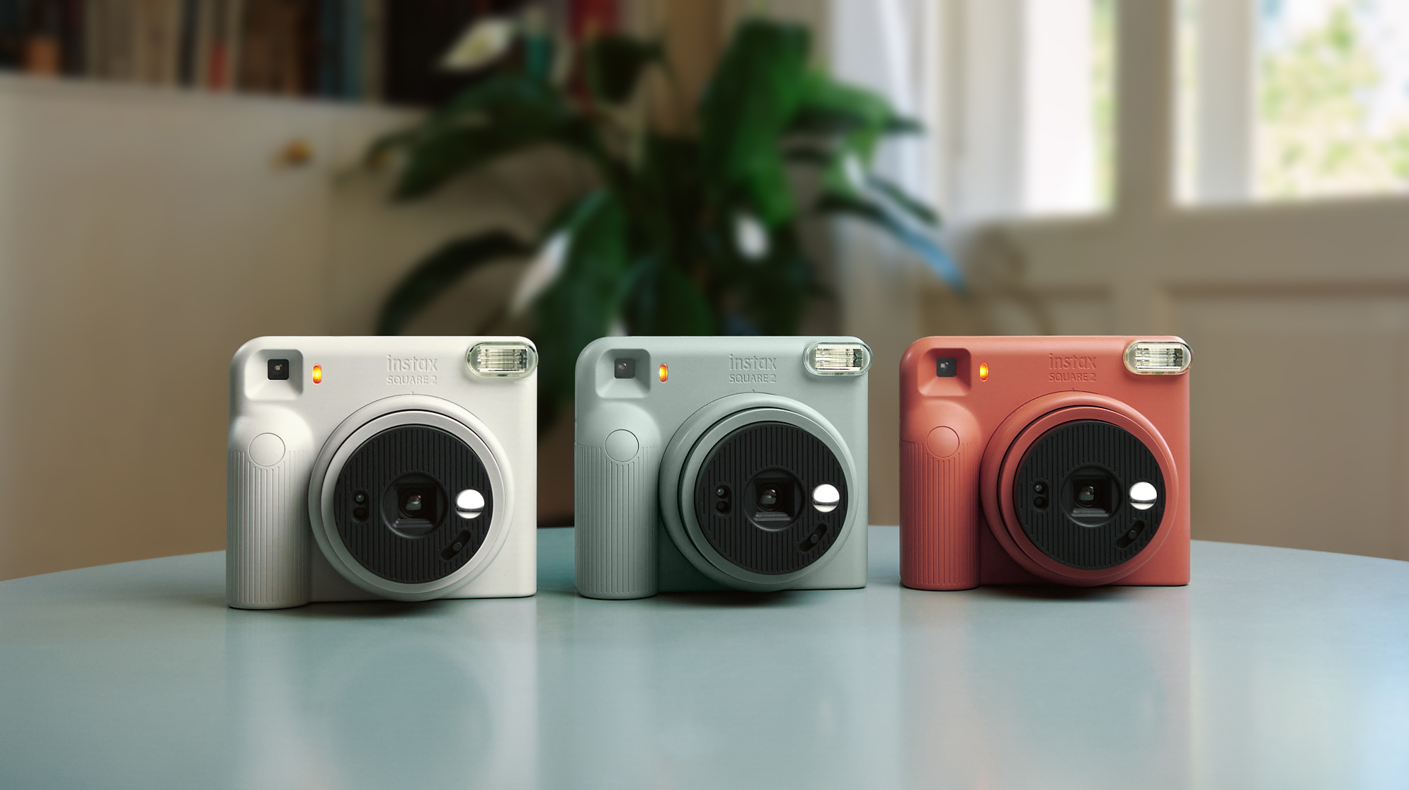 Fujifilm presenta la instax SQUARE 2, una nueva cámara instantánea de formato cuadrado
